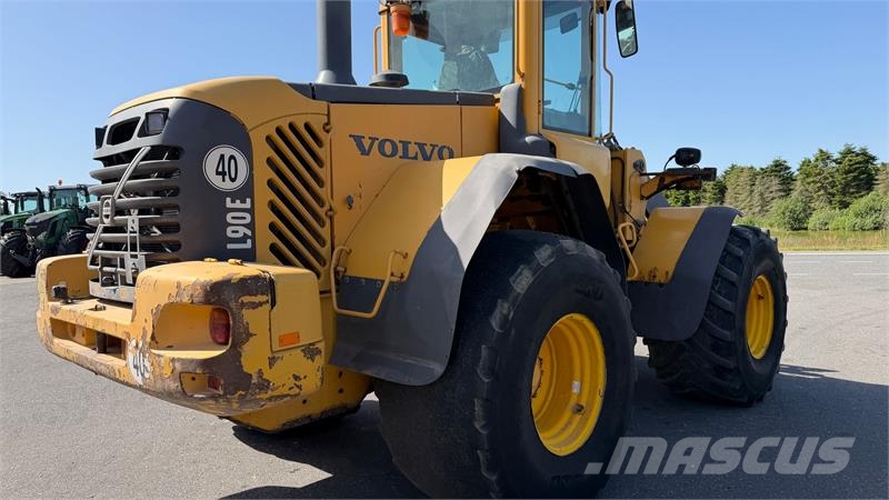 Volvo L 90 E  휠로우더