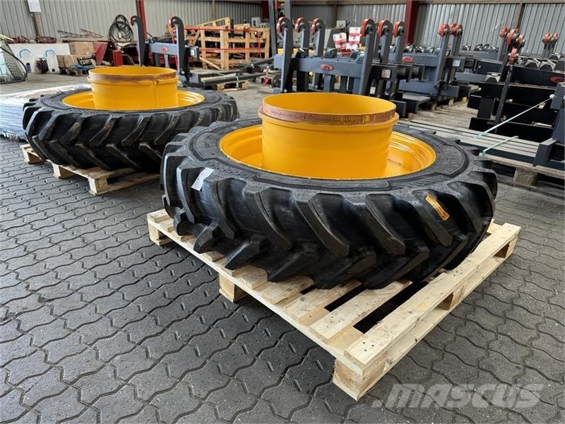 Volvo L 90 H 340/85R38 TVILLINGEHJUL TIL 750/65R26! Incarcator pe pneuri
