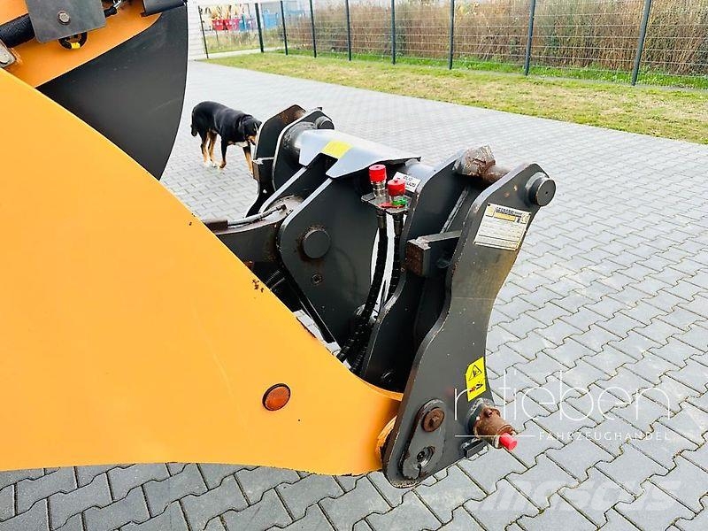 CASE 721G XR ( New Holland W170D ) Wielladers
