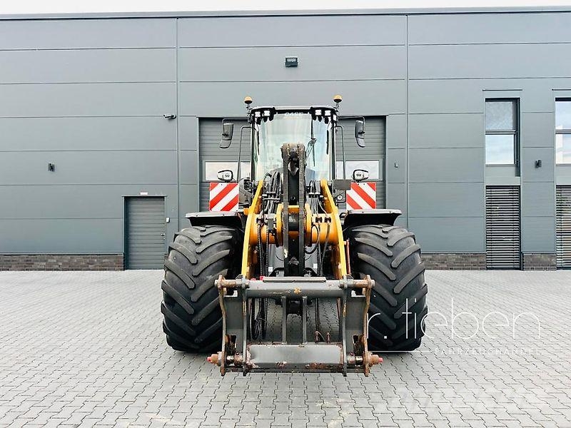CASE 721G XR ( New Holland W170D ) Wielladers