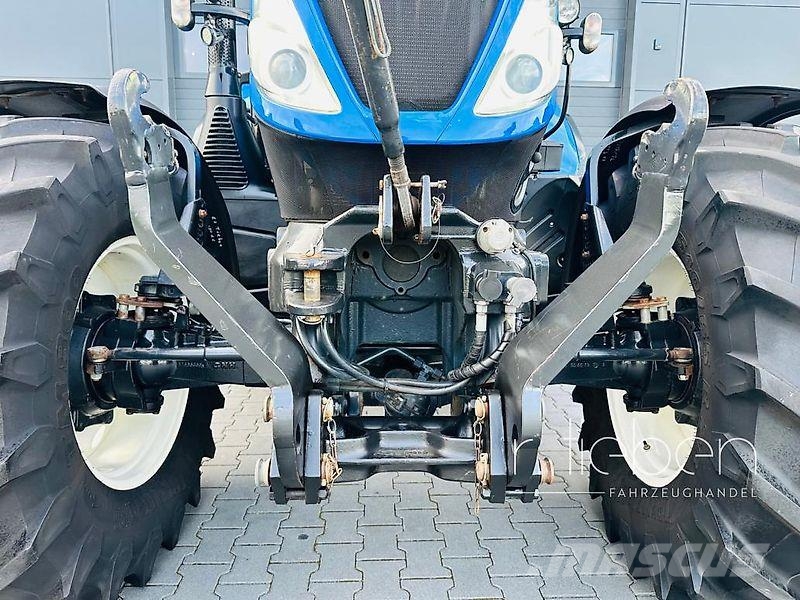 New Holland T6.175 AC AutoCommand ( T6.145 - T6.155 ) Tractoren