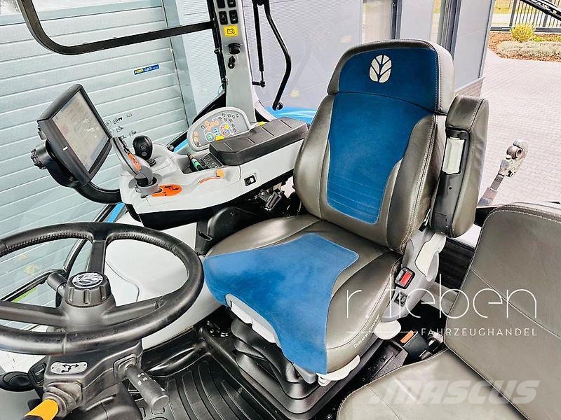New Holland T7.230 AC AutoCommand ( T7.245 - T7.260 - T7.270 ) 拖拉机/农用车
