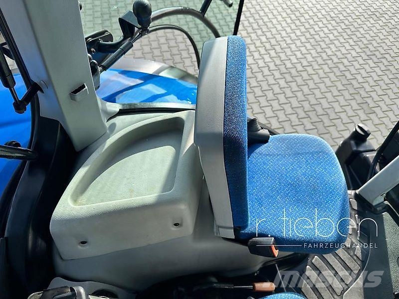 New Holland T7.270 AC AutoCommand ( T7.220 / T7.250 / T7.260 ) Traktorer