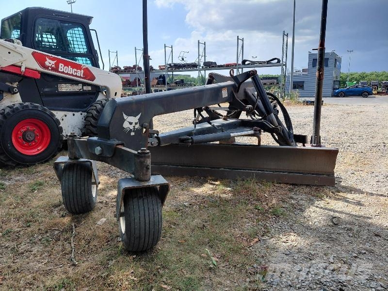 Bobcat NIVELEUSE موصلات سريعة