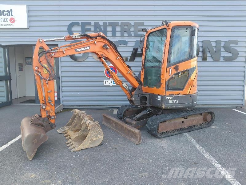 Doosan DX27Z Mini kotrók < 7t