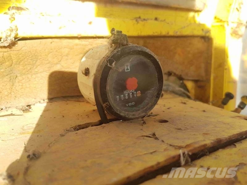 CAT D7 80 ΕΥΚΑΙΡΙΑ Строителство - Други