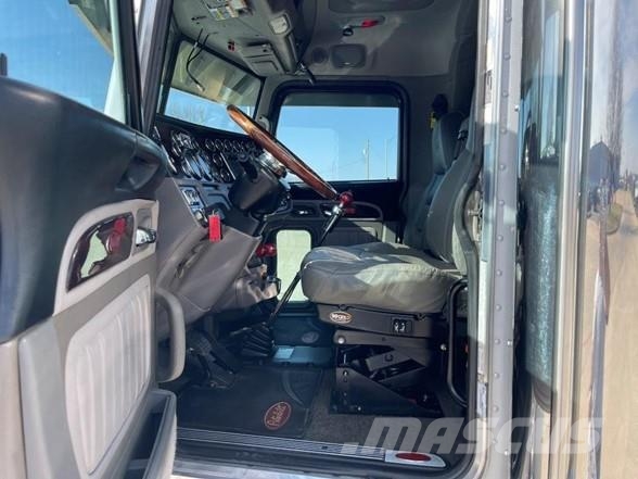 Peterbilt 389 트랙터 유닛
