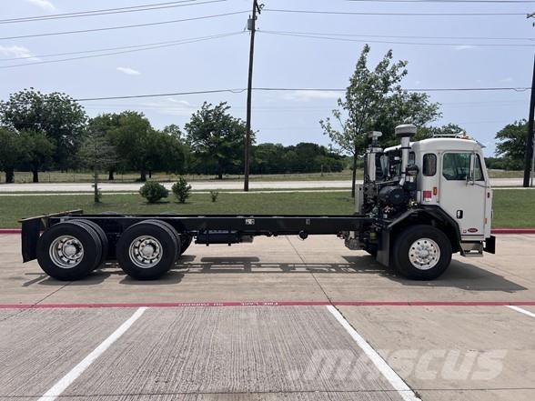 Peterbilt 520 Waste trucks