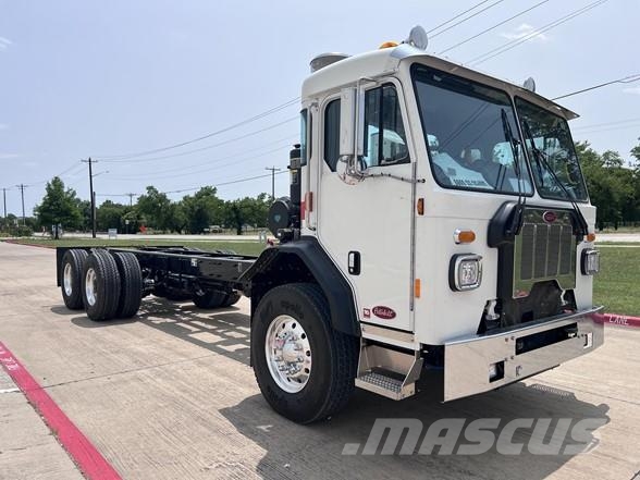 Peterbilt 520 Waste trucks