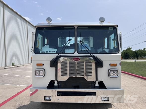 Peterbilt 520 Waste trucks