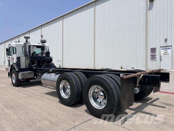 Peterbilt 520 Waste trucks