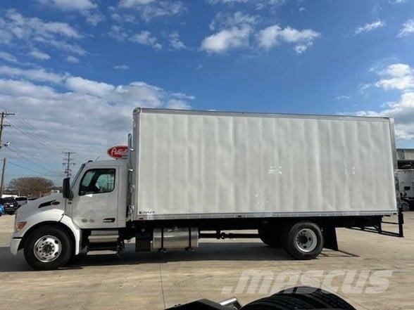 Peterbilt 536 Kofferaufbau
