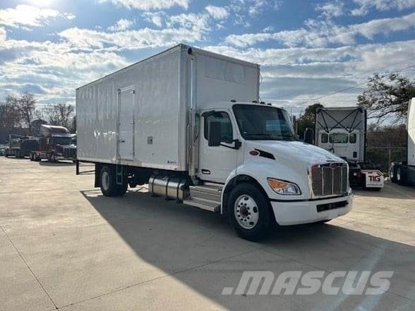 Peterbilt 536 Kofferaufbau