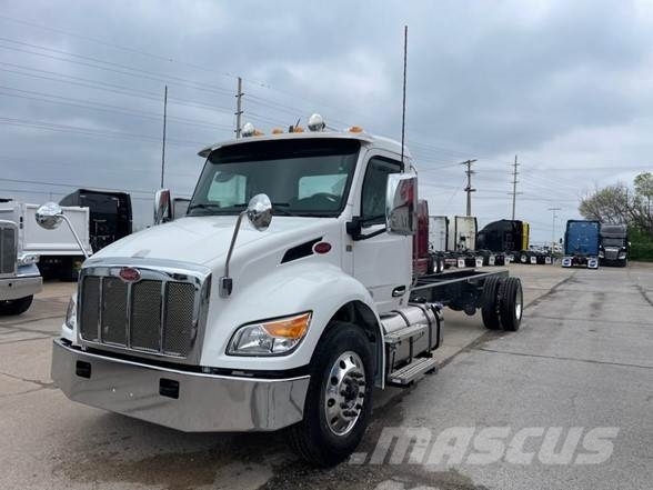 Peterbilt 536 Wechselfahrgestell
