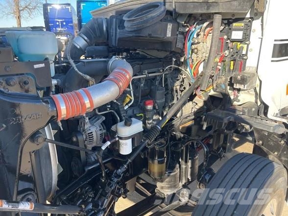 Peterbilt 567 트랙터 유닛