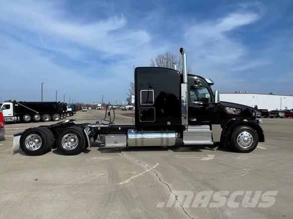 Peterbilt 567 Camiones tractor