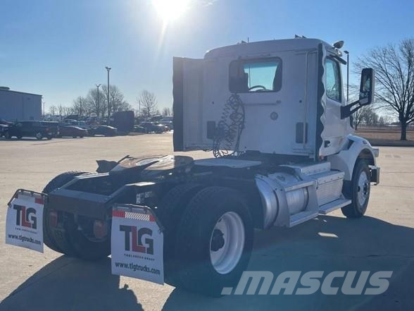 Peterbilt 567 트랙터 유닛