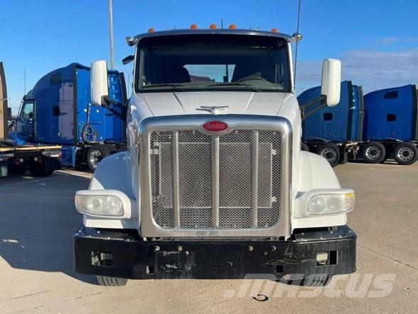 Peterbilt 567 트랙터 유닛