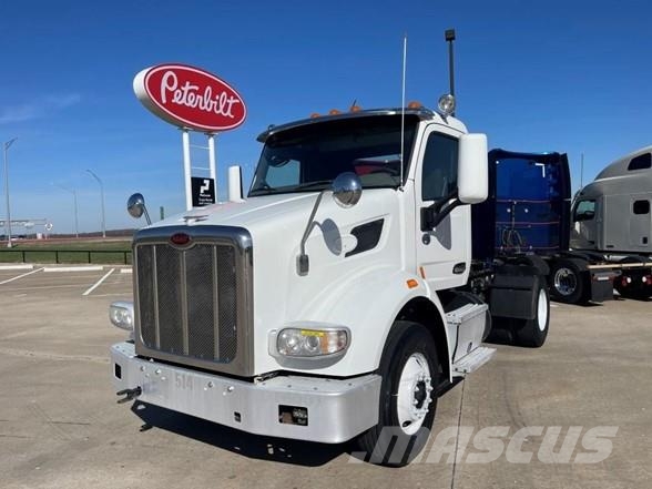 Peterbilt 567 Camiones tractor