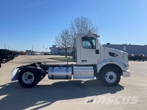 Peterbilt 567 Camiones tractor