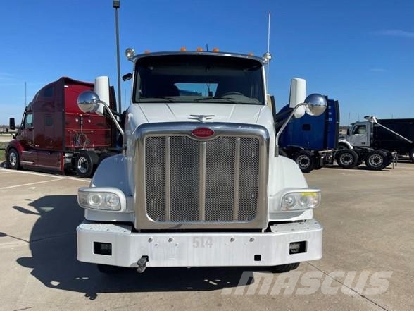 Peterbilt 567 Camiones tractor