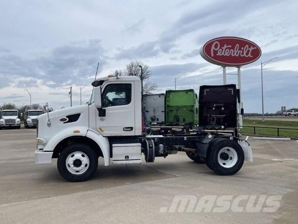 Peterbilt 567 Camiones tractor