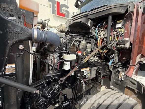 Peterbilt 567 Tegljači