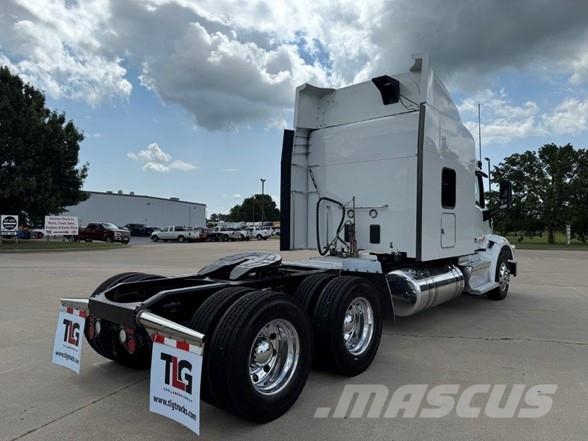 Peterbilt 567 트랙터 유닛
