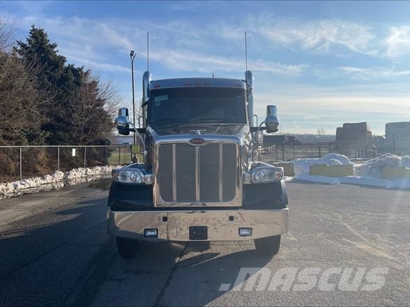 Peterbilt 567 트랙터 유닛
