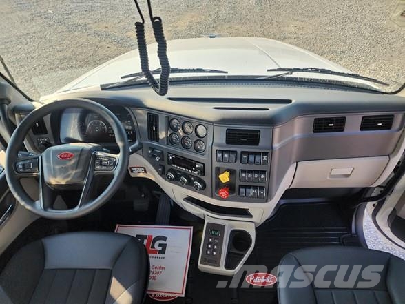 Peterbilt 567 Construction - Autres