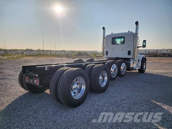 Peterbilt 567 Construction - Autres