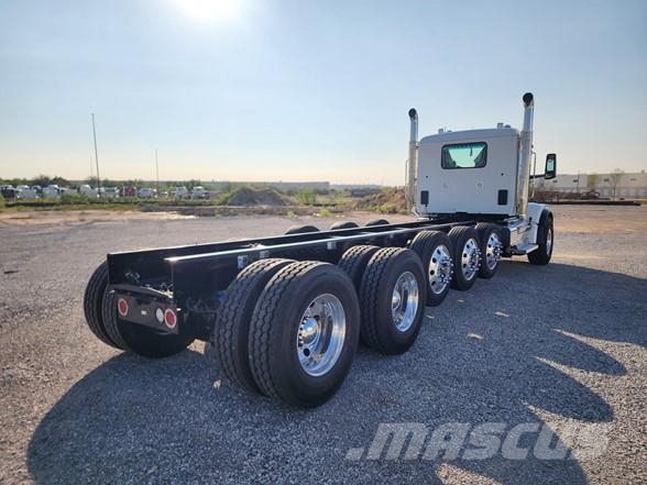 Peterbilt 567 Construction - Autres