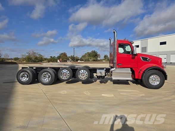 Peterbilt 567 Construction - Autres