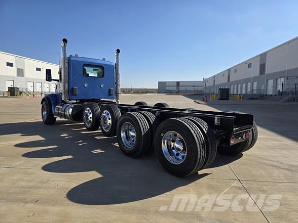 Peterbilt 567 Construction - Autres