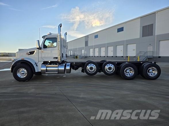 Peterbilt 567 Construction - Autres