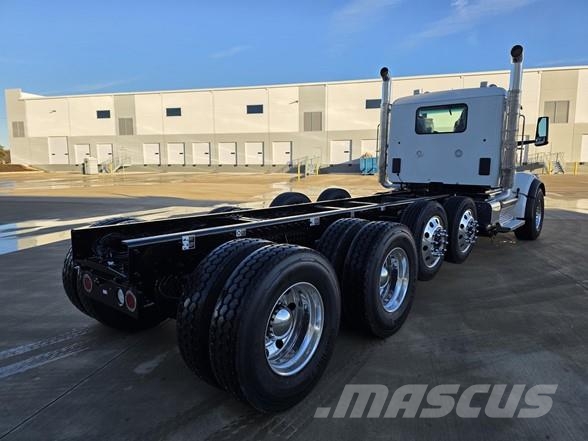 Peterbilt 567 Construction - Autres