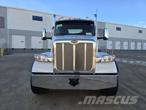 Peterbilt 567 Construction - Autres