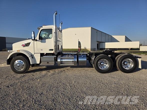 Peterbilt 567 트랙터 유닛