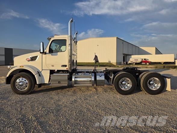 Peterbilt 567 트랙터 유닛