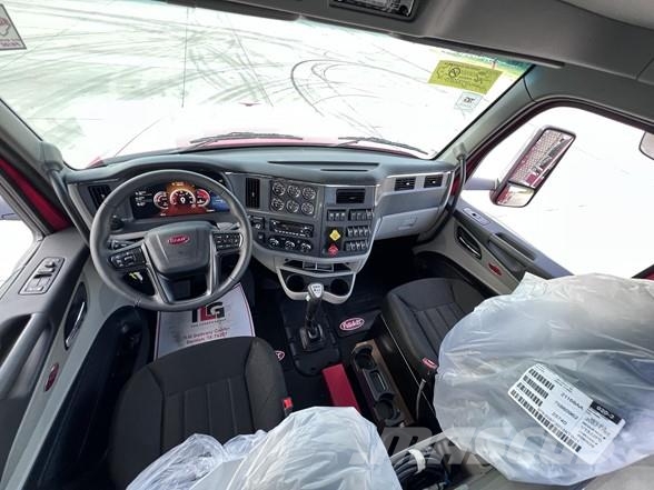 Peterbilt 567 트랙터 유닛