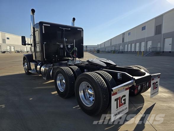 Peterbilt 567 트랙터 유닛