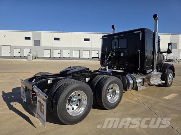Peterbilt 567 트랙터 유닛