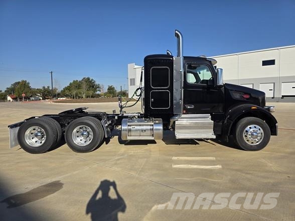 Peterbilt 567 트랙터 유닛