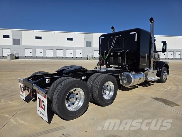 Peterbilt 567 트랙터 유닛
