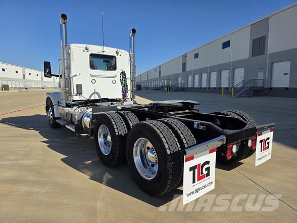 Peterbilt 567 트랙터 유닛