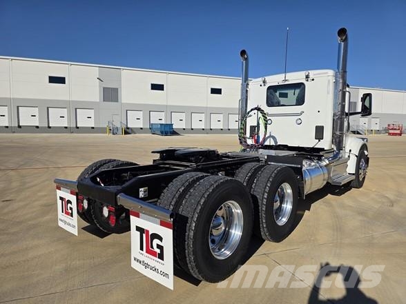 Peterbilt 567 트랙터 유닛
