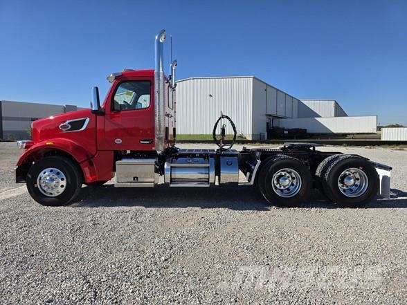 Peterbilt 567 트랙터 유닛