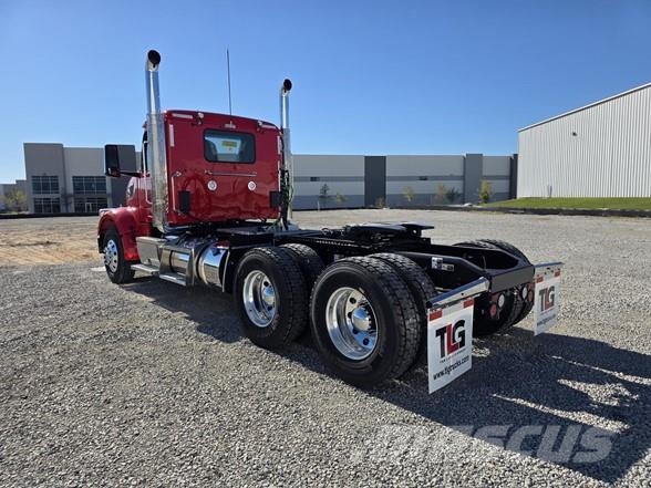 Peterbilt 567 트랙터 유닛