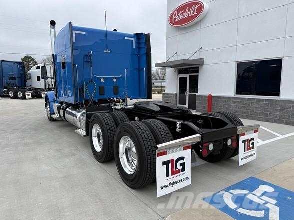 Peterbilt 567 Camiones tractor