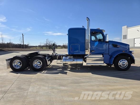Peterbilt 567 트랙터 유닛